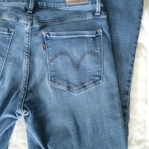 Levi's Mid-Rise Skinny Jeans Blue 6M - Picture 10 of 16